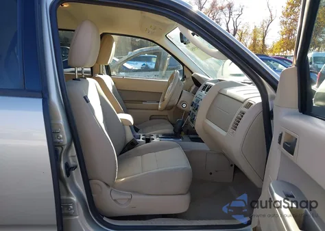 2011 Ford Escape Xlt z USA, uszkodzony, nr VIN 1FMCU0D71BKA79335